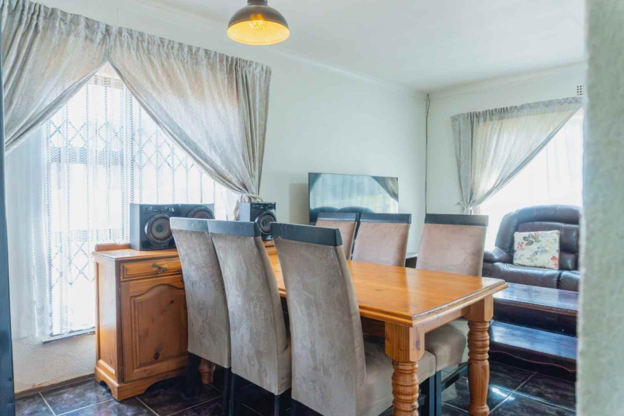 0 Bedroom Property for Sale in Lindhaven Gauteng