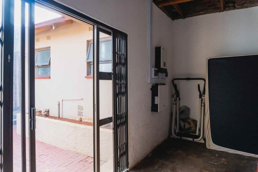 0 Bedroom Property for Sale in Lindhaven Gauteng
