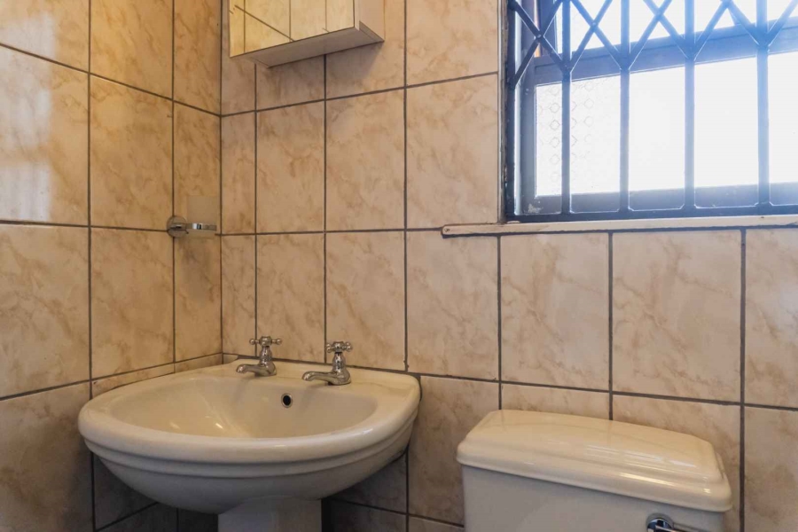 0 Bedroom Property for Sale in Lindhaven Gauteng