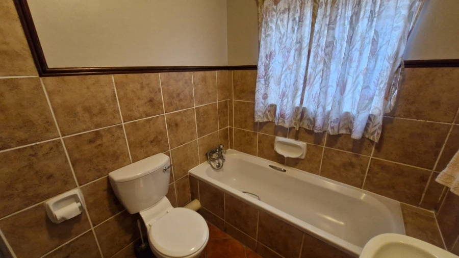 To Let 2 Bedroom Property for Rent in Olympus Gauteng