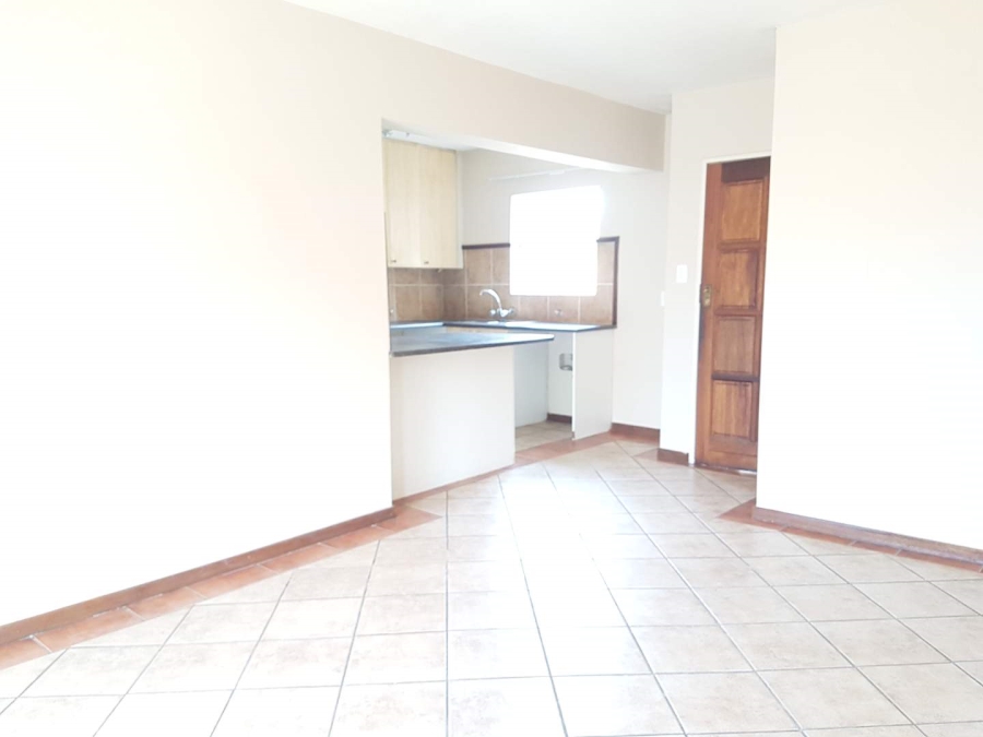 To Let 2 Bedroom Property for Rent in Olympus Gauteng