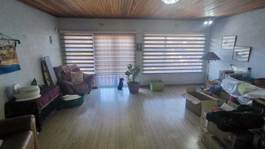4 Bedroom Property for Sale in Brackenhurst Gauteng