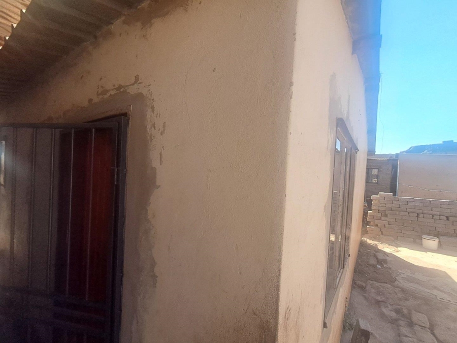 2 Bedroom Property for Sale in Tembisa Gauteng