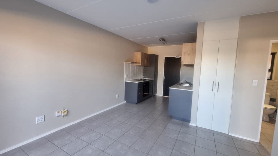 2 Bedroom Property for Sale in Kosmosdal Gauteng