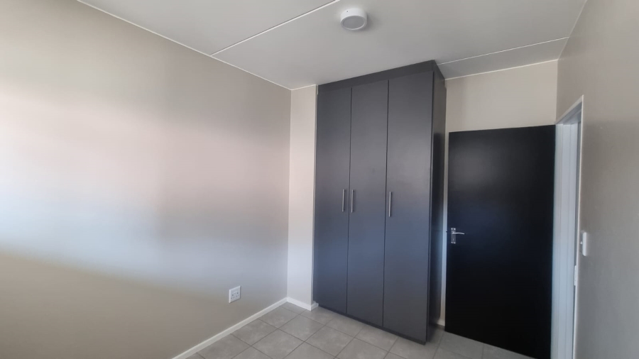 2 Bedroom Property for Sale in Kosmosdal Gauteng