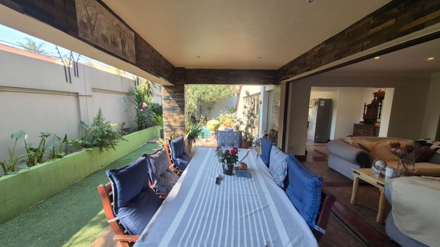 3 Bedroom Property for Sale in Douglasdale Gauteng