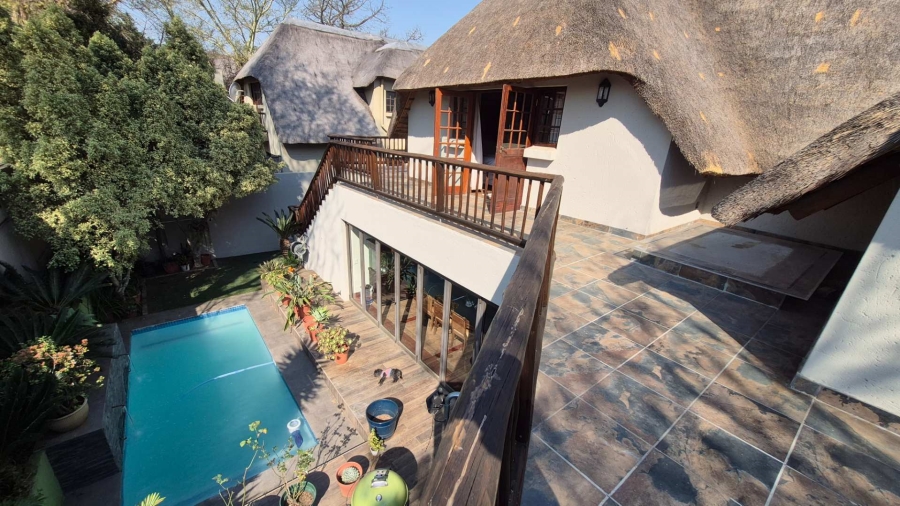 3 Bedroom Property for Sale in Douglasdale Gauteng
