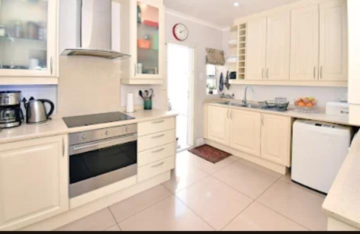 3 Bedroom Property for Sale in River Club Gauteng