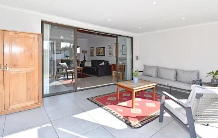 3 Bedroom Property for Sale in River Club Gauteng