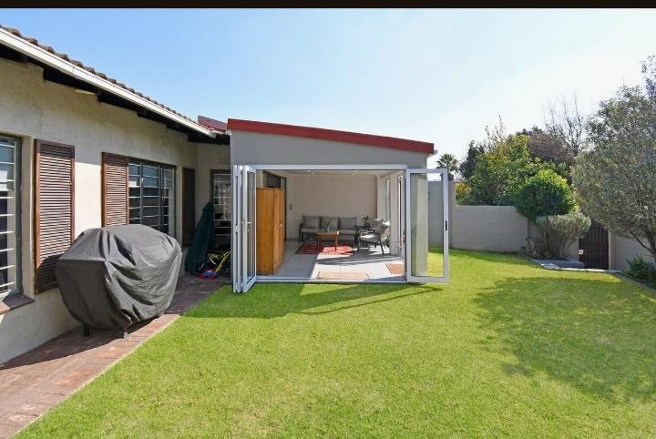 3 Bedroom Property for Sale in River Club Gauteng