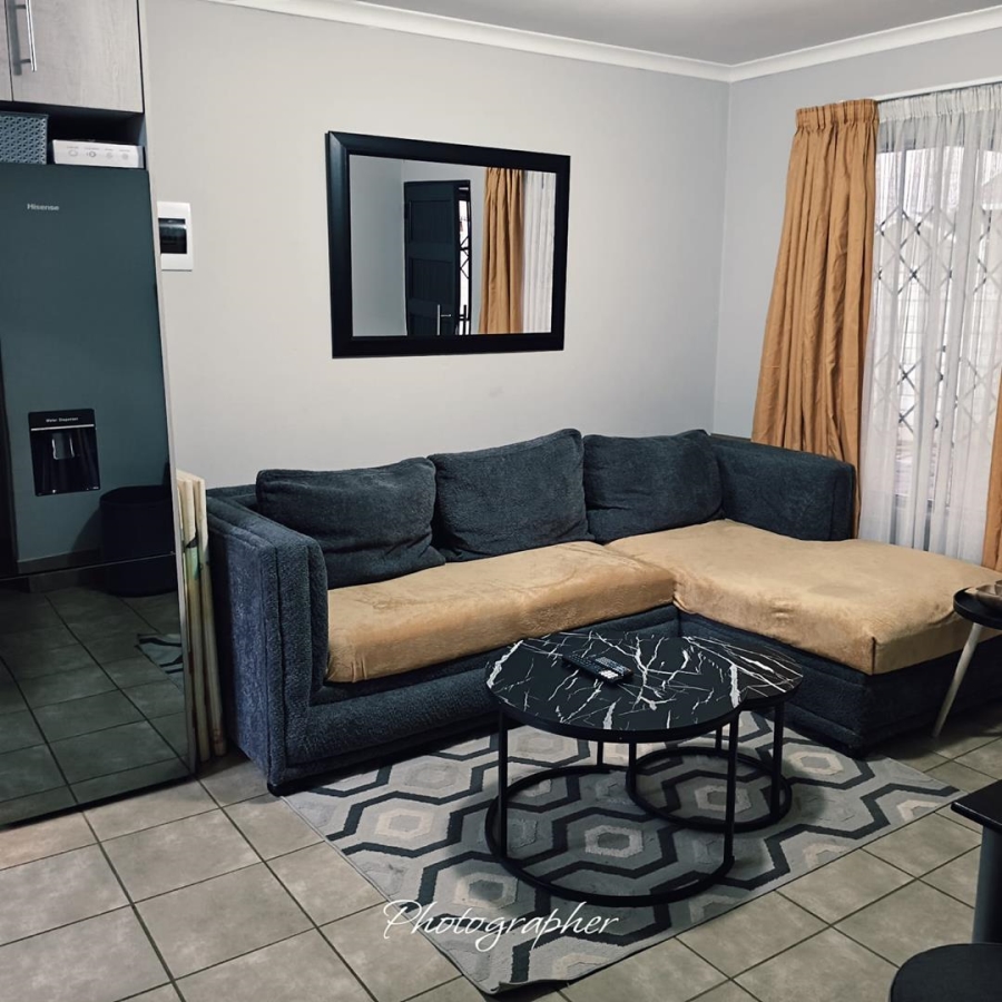 2 Bedroom Property for Sale in Savanna City Gauteng