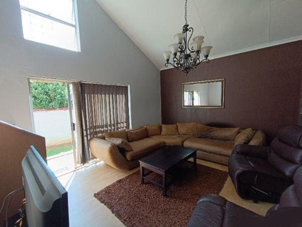 3 Bedroom Property for Sale in Heuwelsig Estate Gauteng