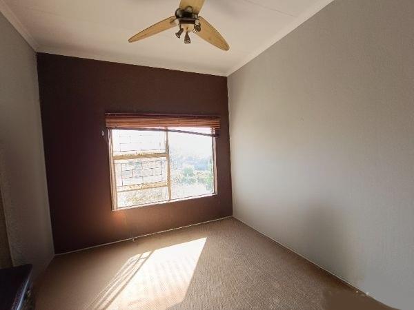 3 Bedroom Property for Sale in Heuwelsig Estate Gauteng