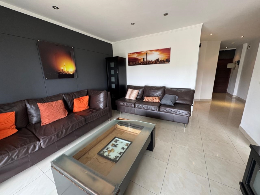 To Let 2 Bedroom Property for Rent in Sandhurst Gauteng