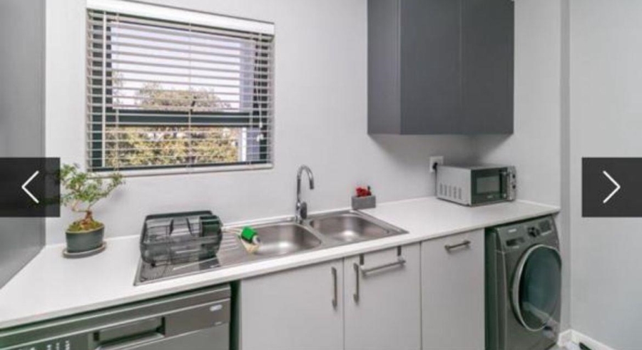 To Let 2 Bedroom Property for Rent in Ferndale Gauteng
