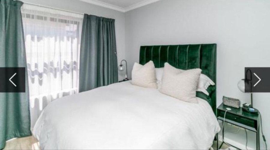 To Let 2 Bedroom Property for Rent in Ferndale Gauteng