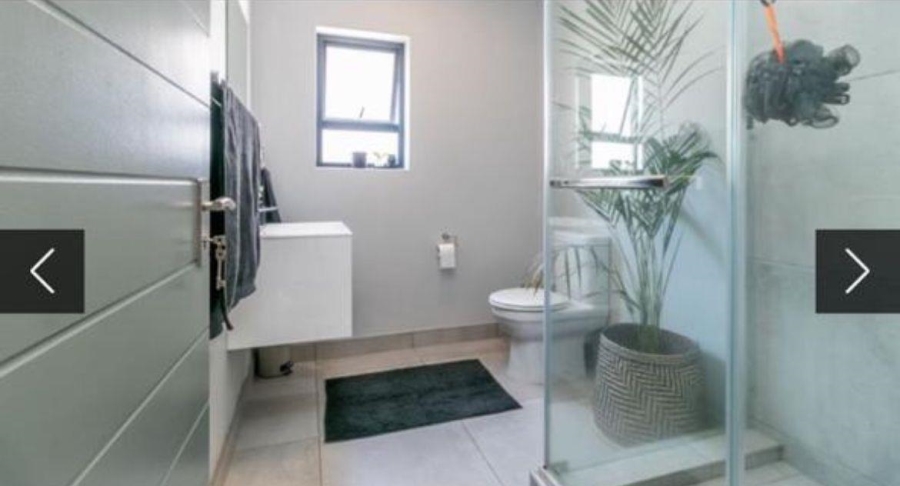 To Let 2 Bedroom Property for Rent in Ferndale Gauteng