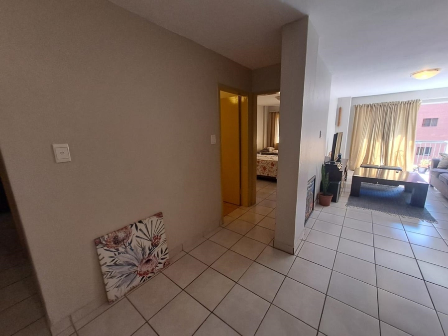 2 Bedroom Property for Sale in Die Hoewes Gauteng