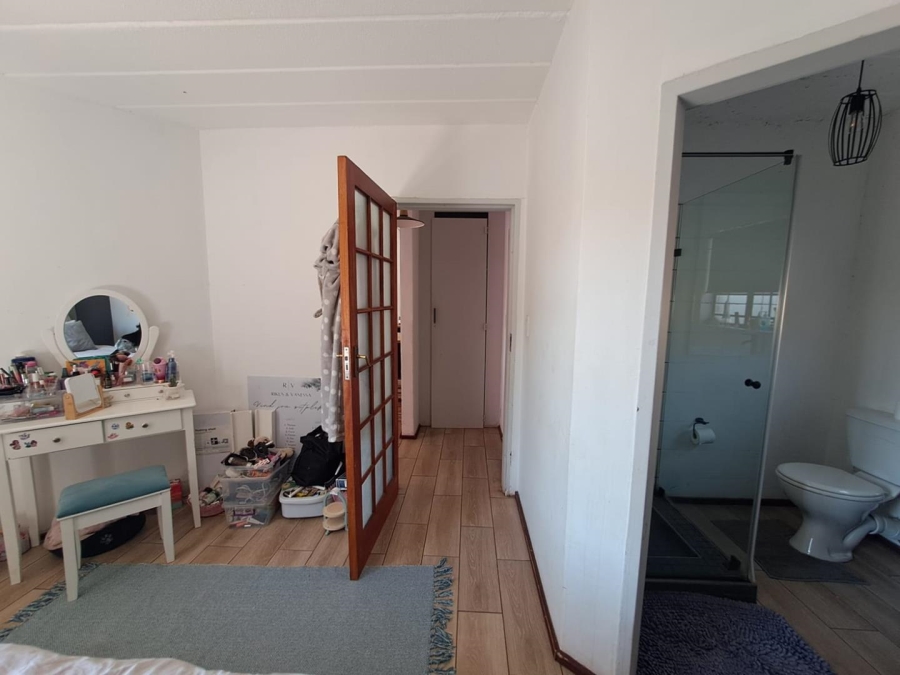 2 Bedroom Property for Sale in Highveld Gauteng