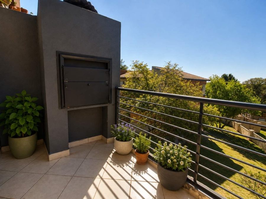 2 Bedroom Property for Sale in Willowbrook Gauteng