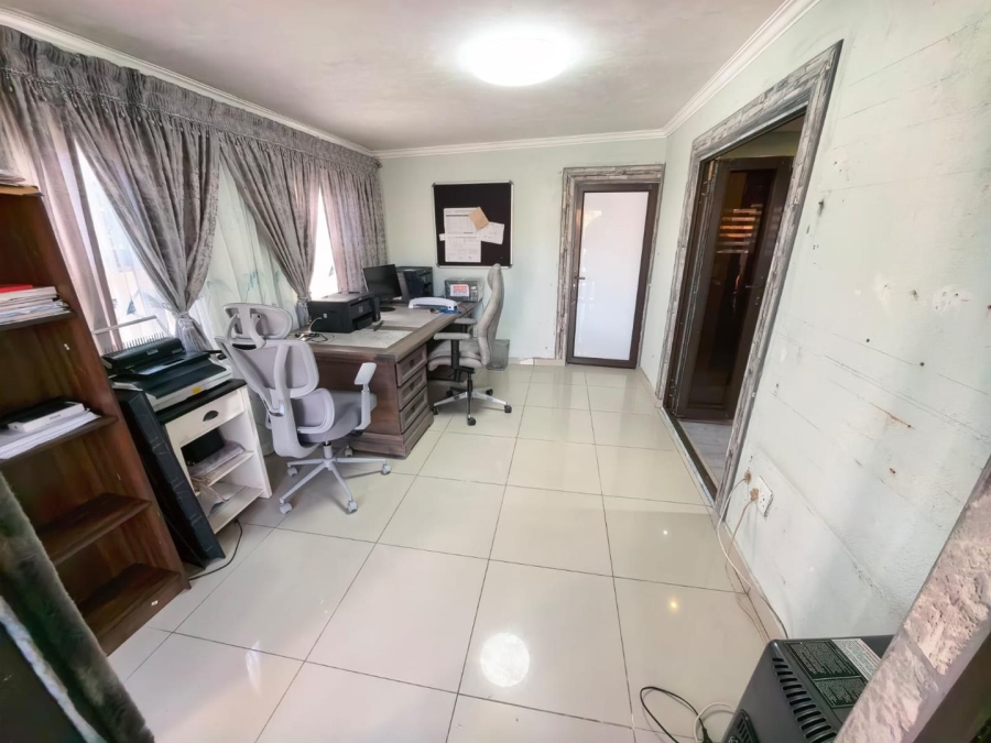 4 Bedroom Property for Sale in The Orchards Gauteng