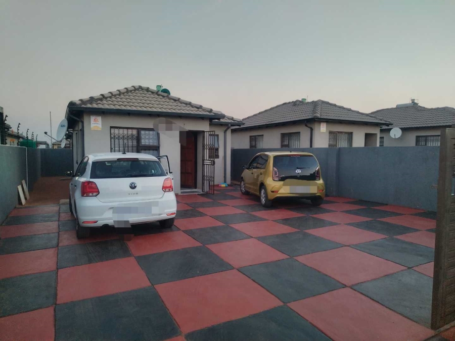 3 Bedroom Property for Sale in Soshanguve VV Gauteng
