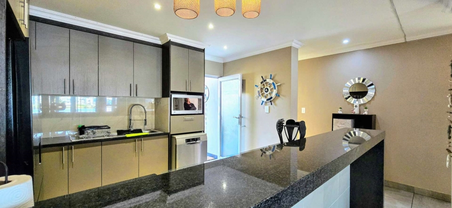 3 Bedroom Property for Sale in Erasmus Park Gauteng