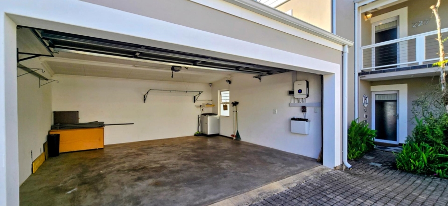 3 Bedroom Property for Sale in Erasmus Park Gauteng