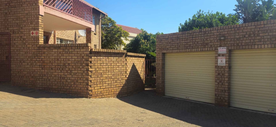 To Let 3 Bedroom Property for Rent in Faerie Glen Gauteng