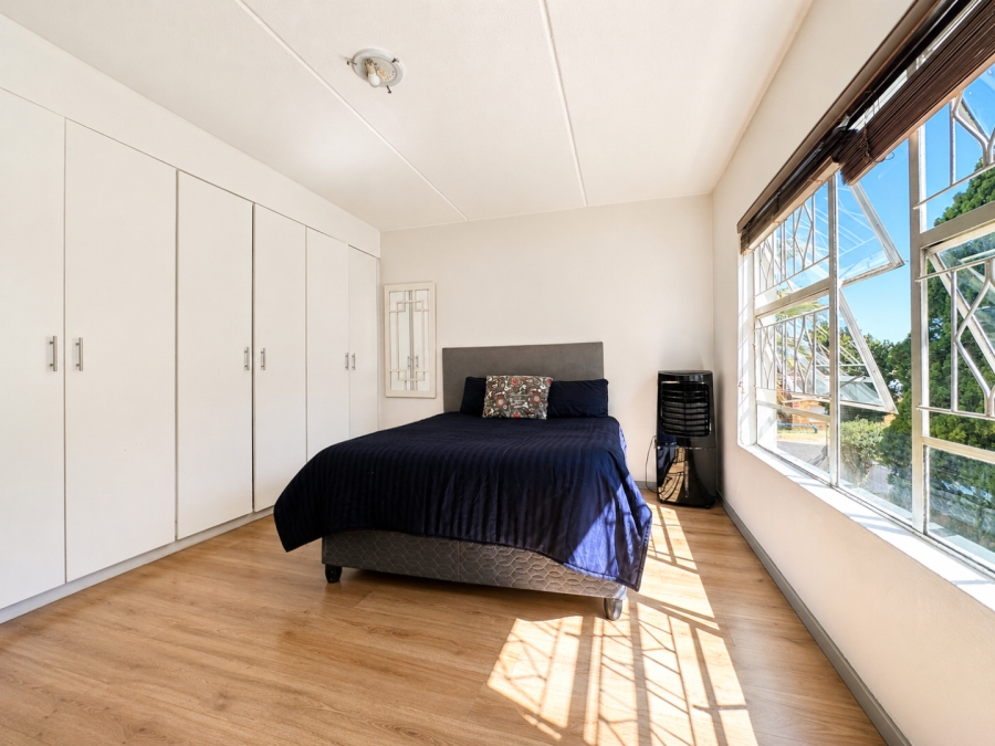 2 Bedroom Property for Sale in Vorna Valley Gauteng