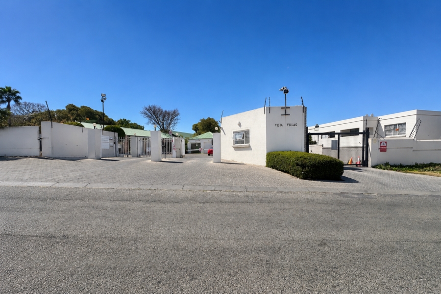 2 Bedroom Property for Sale in Vorna Valley Gauteng