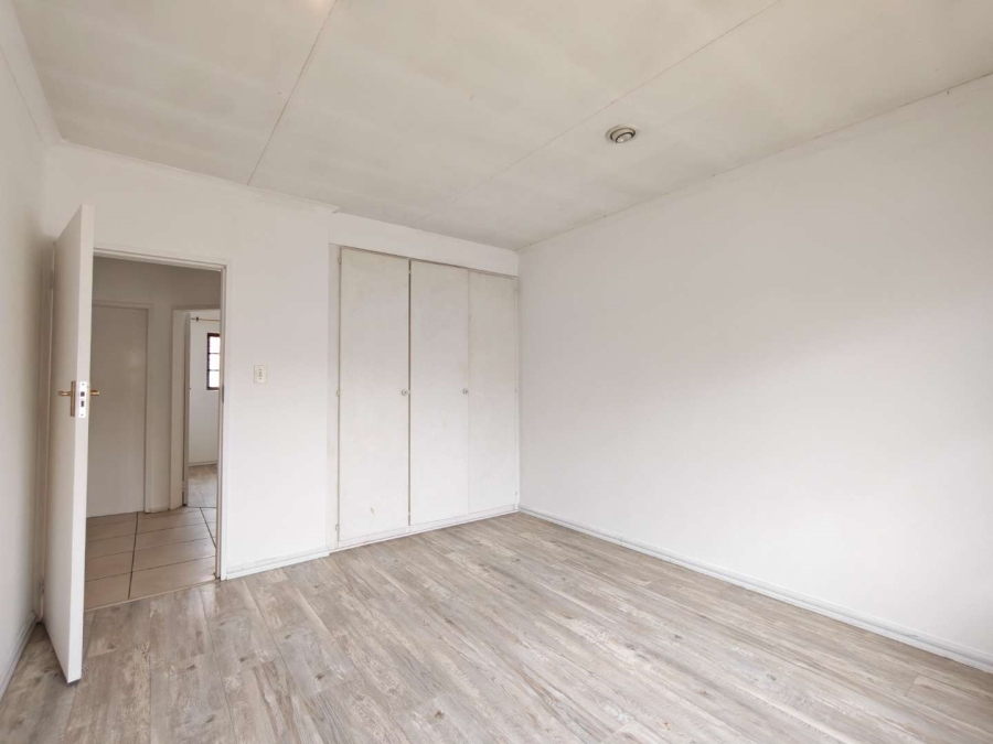 2 Bedroom Property for Sale in Randburg Gauteng