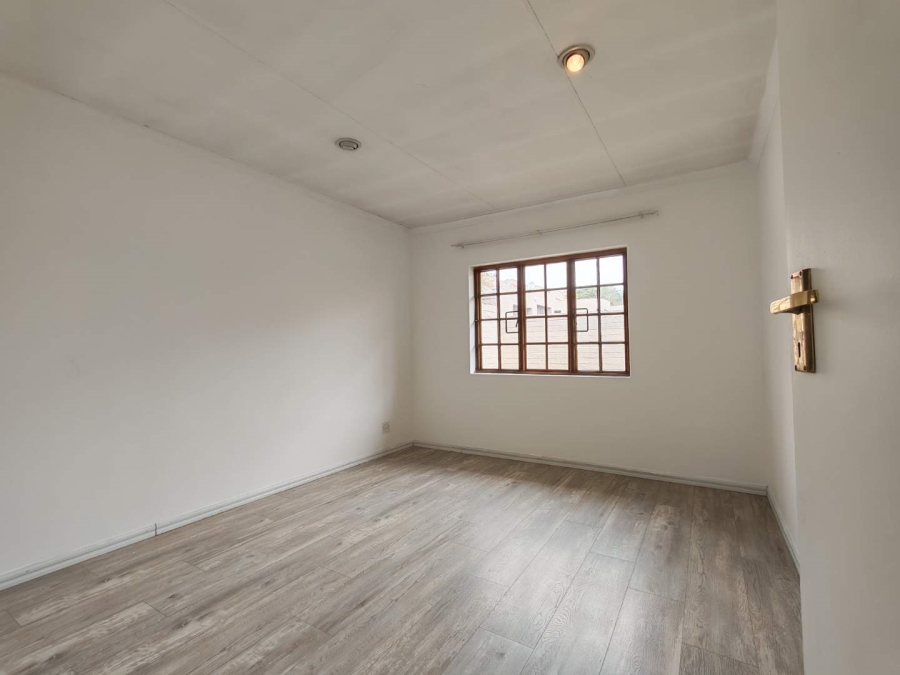 2 Bedroom Property for Sale in Randburg Gauteng