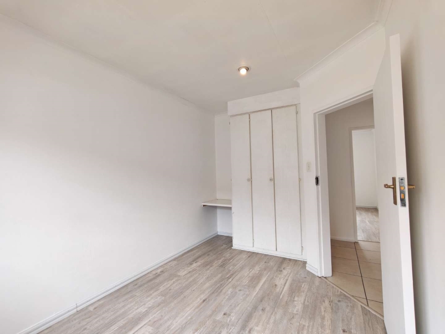 2 Bedroom Property for Sale in Randburg Gauteng
