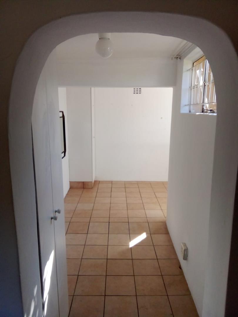To Let 1 Bedroom Property for Rent in Observatory Gauteng