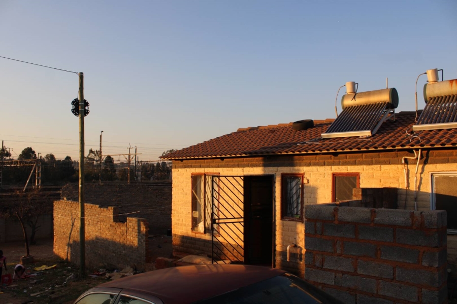 2 Bedroom Property for Sale in Pennyville Gauteng