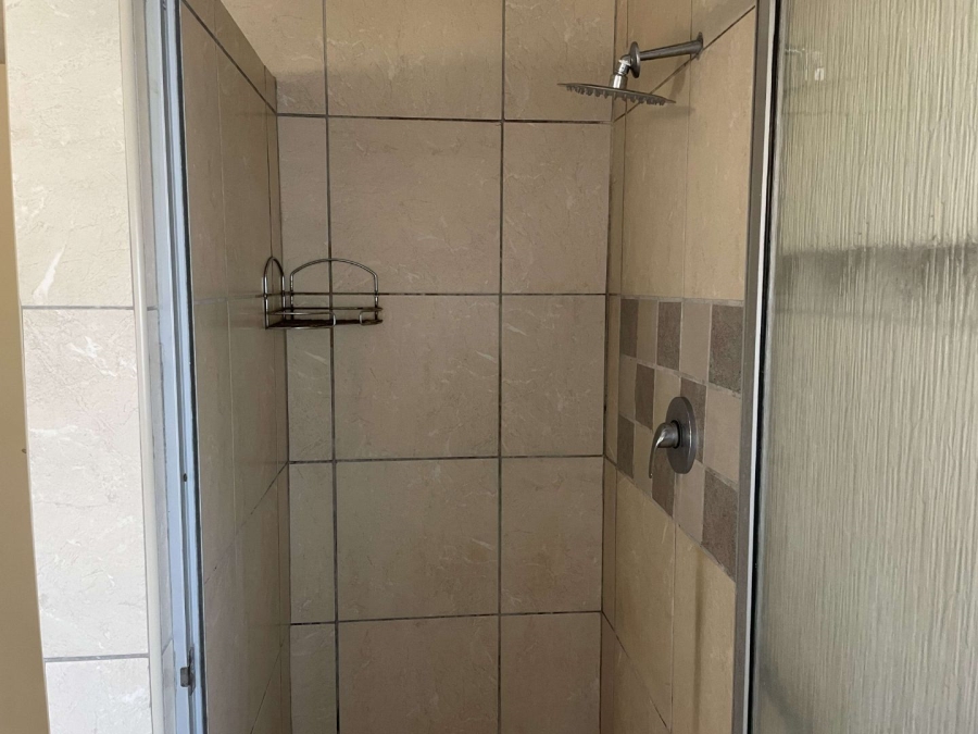 4 Bedroom Property for Sale in Crystal Park Gauteng