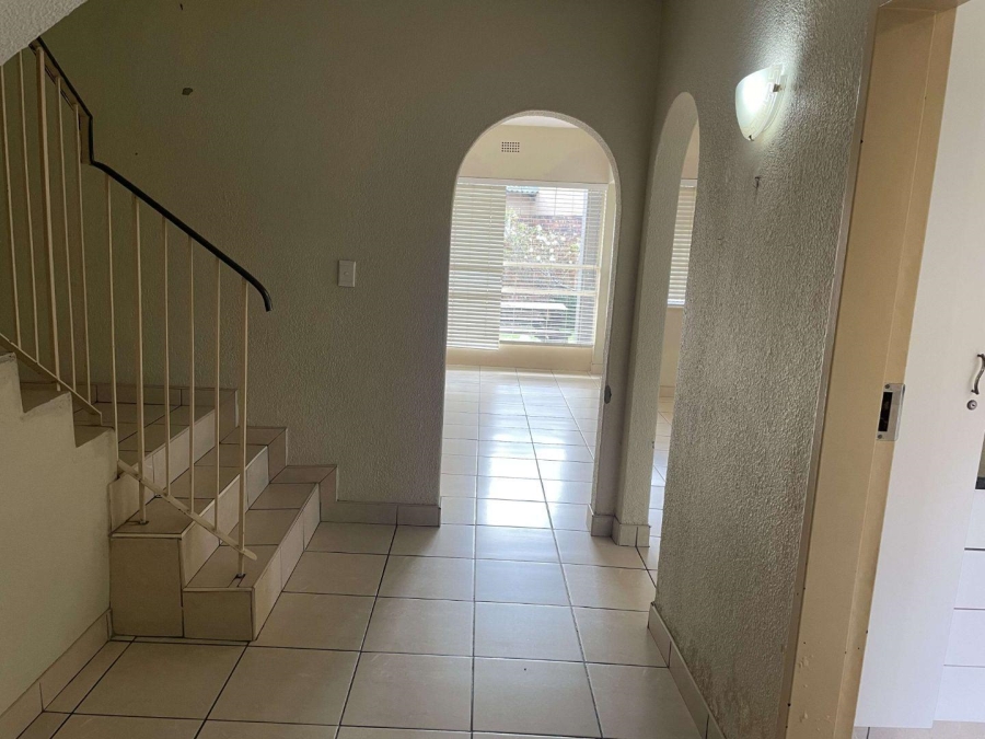 4 Bedroom Property for Sale in Crystal Park Gauteng