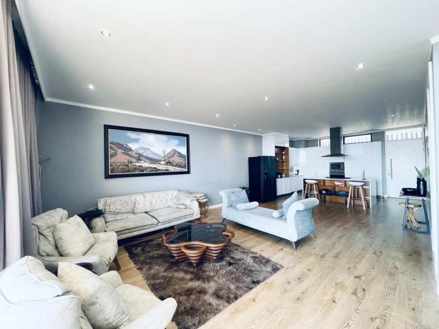 2 Bedroom Property for Sale in Morningside Gauteng