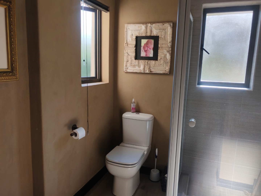 4 Bedroom Property for Sale in Zwartkop Golf Estate Gauteng