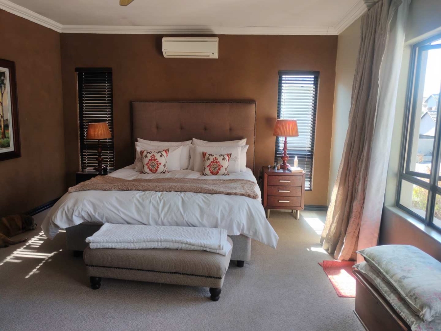 4 Bedroom Property for Sale in Zwartkop Golf Estate Gauteng
