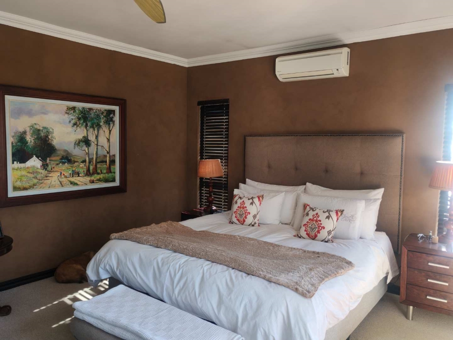 4 Bedroom Property for Sale in Zwartkop Golf Estate Gauteng