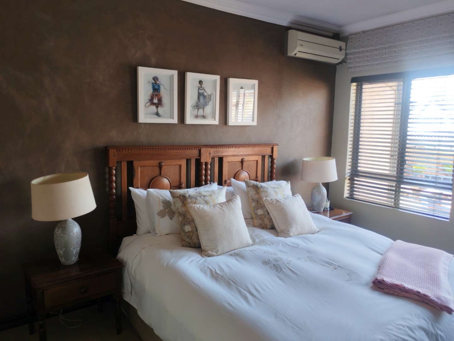 4 Bedroom Property for Sale in Zwartkop Golf Estate Gauteng