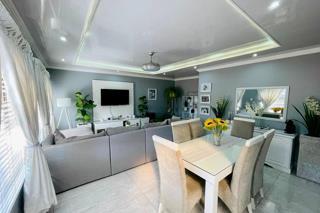 4 Bedroom Property for Sale in Brackendowns Gauteng