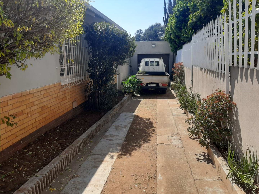 3 Bedroom Property for Sale in Rewlatch Gauteng