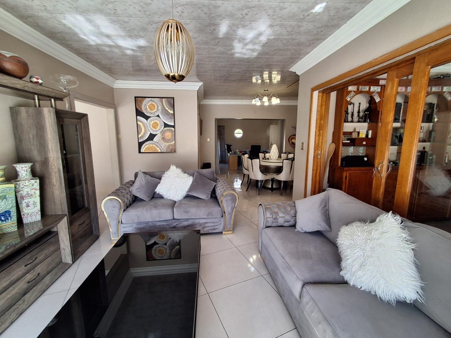 3 Bedroom Property for Sale in Three Rivers East Gauteng