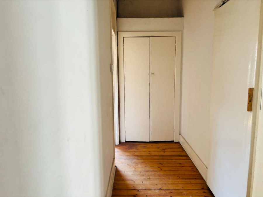 5 Bedroom Property for Sale in Rosettenville Gauteng