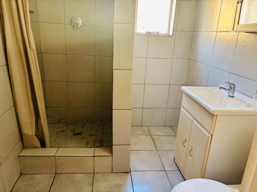 5 Bedroom Property for Sale in Rosettenville Gauteng