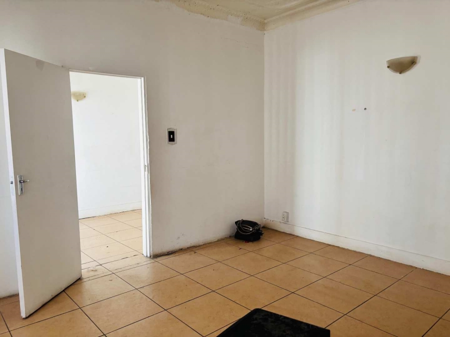 5 Bedroom Property for Sale in Rosettenville Gauteng