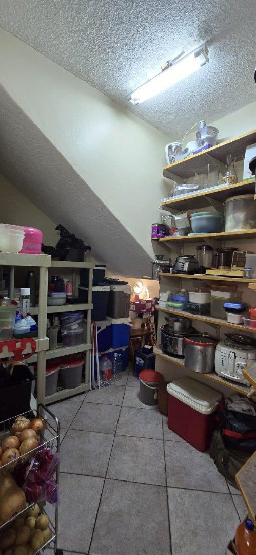 6 Bedroom Property for Sale in Amandasig Gauteng
